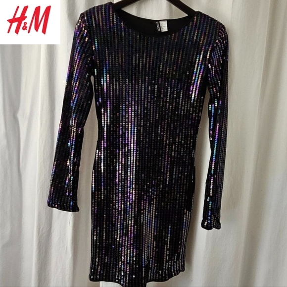 H&M - Black Velvet & Sequin Dress - Picture 13 of 14